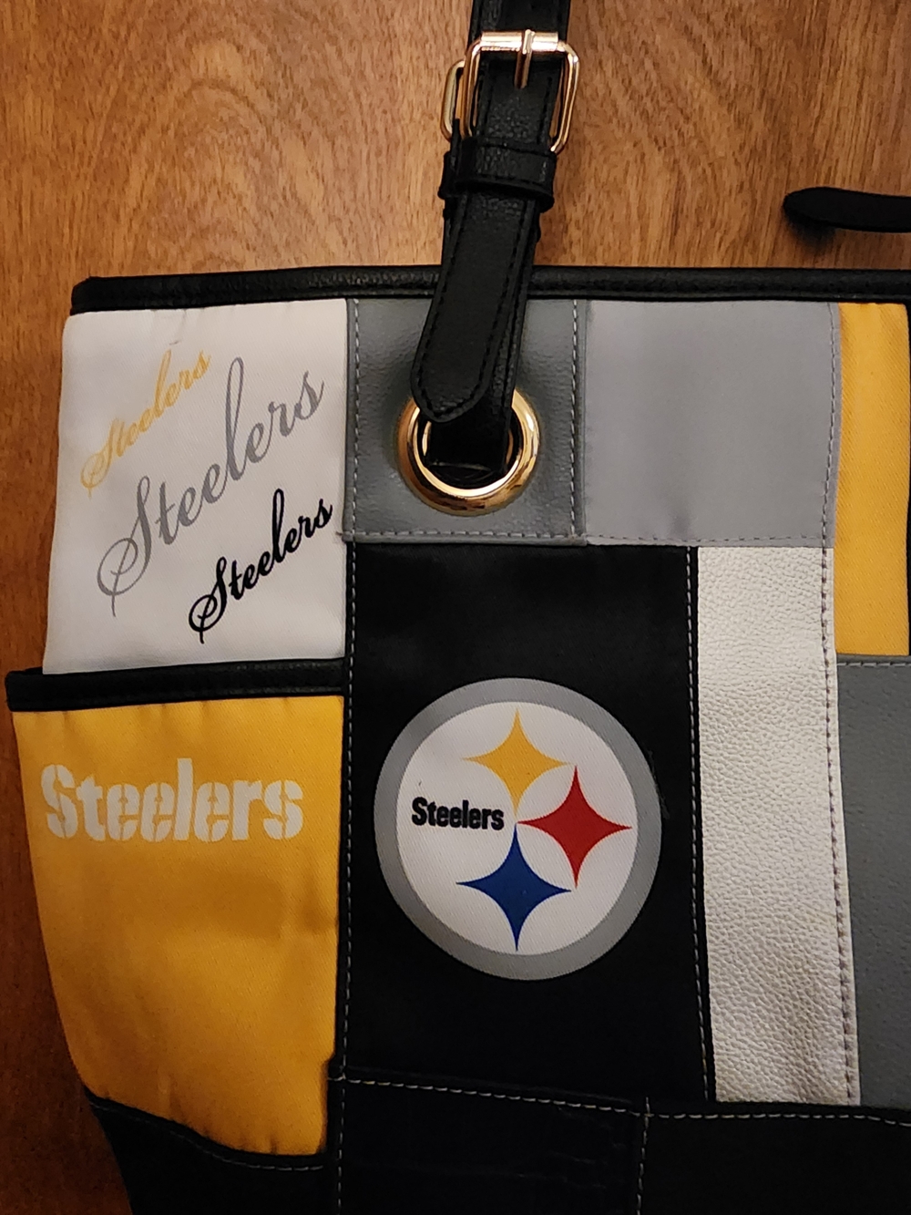 Bradford Exchange Pittsburgh Steelers Patchwork Tote Bag NWOT - Picture 2 of 5